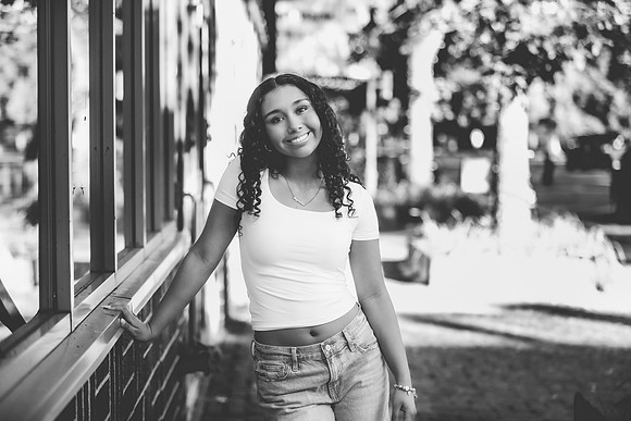 M (24 of 81)