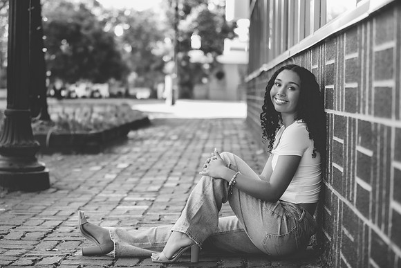 M (26 of 81)