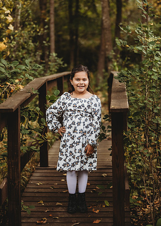 H (19 of 122)