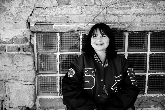L (110 of 235)