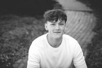 R (10 of 190)