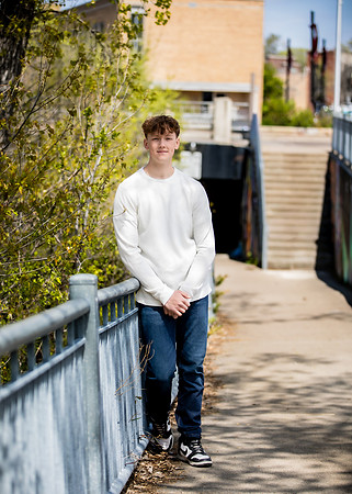 R (45 of 190)