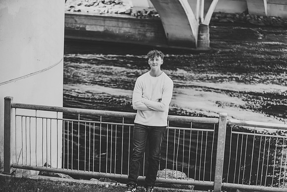 R (68 of 190)