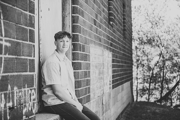 R (126 of 190)