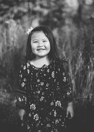 W (12 of 142)