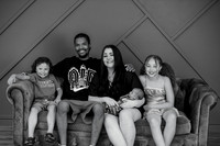 R (4 of 112)