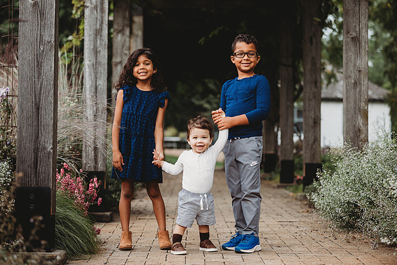 H (23 of 173)