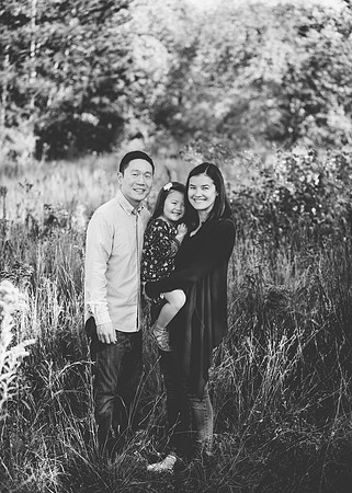 W (4 of 142)