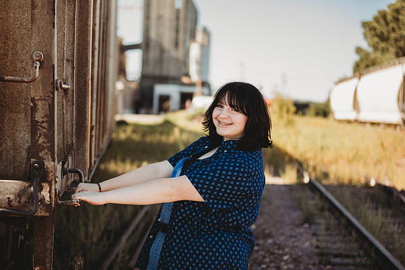 L (147 of 235)