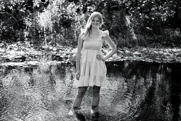 L (126 of 256)