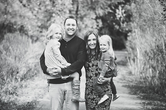 S (10 of 86)