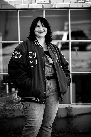L (26 of 235)