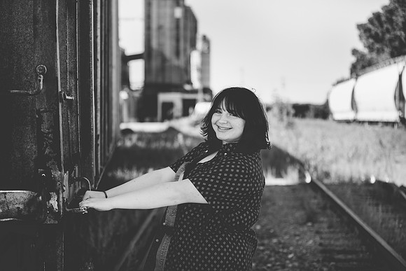 L (146 of 235)