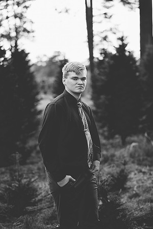 L (48 of 138)