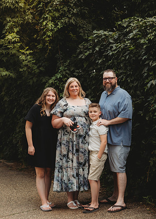H (37)