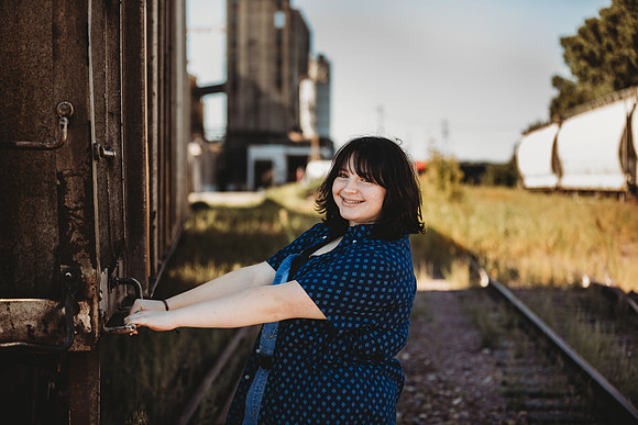 L (145 of 235)
